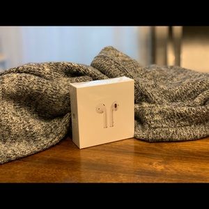 Apple airpods 2nd generation